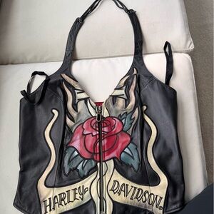 Harley-Davidson leatherBlack Halter Top with Red Rose Design it’s runs small